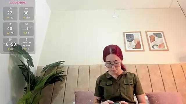 Try our streaming cams variety and talk on a personal level with our adorable girls streamers, showing off their bountiful shapes and dildos.