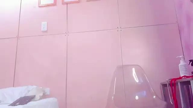 Amarasoul from StripChat is Freechat