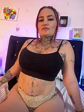 AmaraVelmet from StripChat