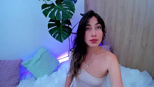 Amatiista from StripChat