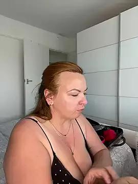Amazing-Gracie from StripChat is Freechat