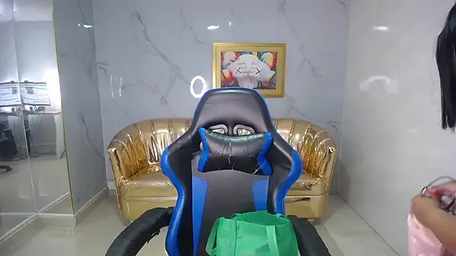 ambar_fox_s on StripChat 