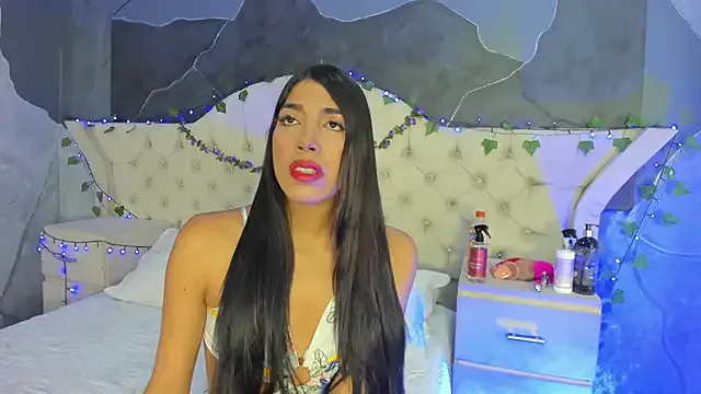 AmbarFoxx_ on StripChat 