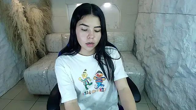 Try our streaming cams variety and talk on a personal level with our adorable girls streamers, showing off their bountiful shapes and dildos.