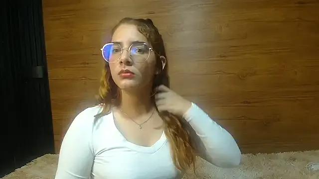 AmbarPolo from StripChat