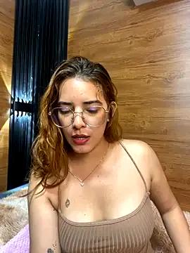 AmbarPolo from StripChat