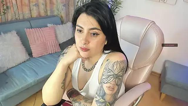 amber_lam__ from StripChat is Freechat