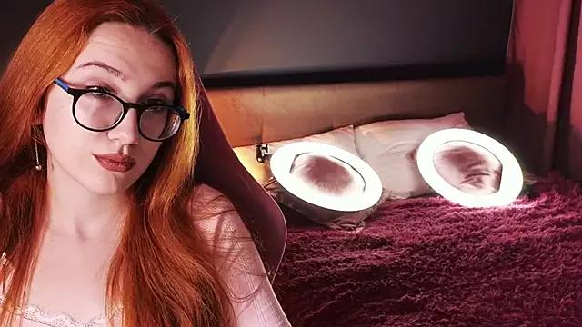 amber_wink from StripChat is Freechat