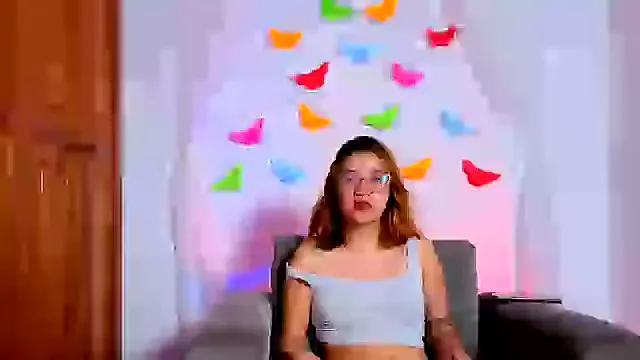 amberrr_sweeed from StripChat is Freechat