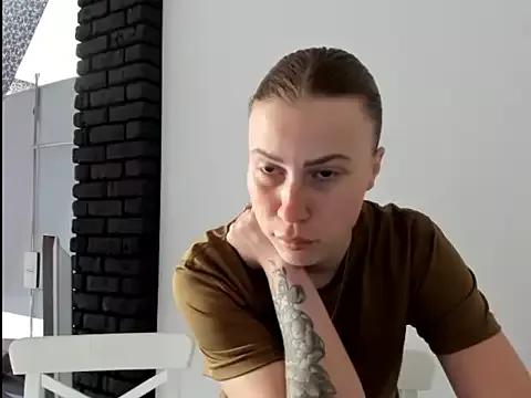 amelia_gold9 from StripChat is Freechat