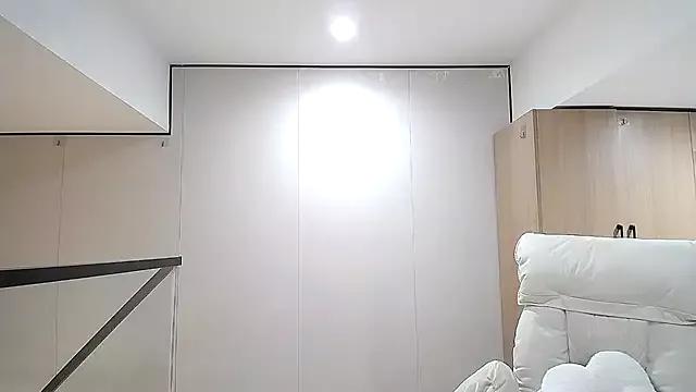 amelia_hk from StripChat is Freechat