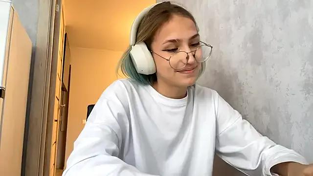 AmeliaCarter from StripChat is Freechat