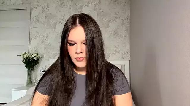 AmeliaClansly from StripChat is Freechat