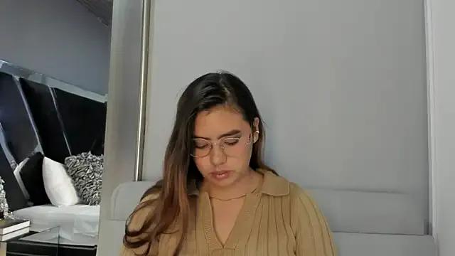 AmeliaDupontt from StripChat is Freechat