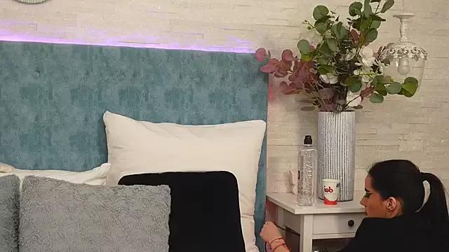 Try our streaming cams variety and talk on a personal level with our adorable girls streamers, showing off their bountiful shapes and dildos.