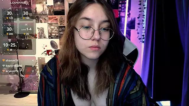 ameliameadd from StripChat is Freechat
