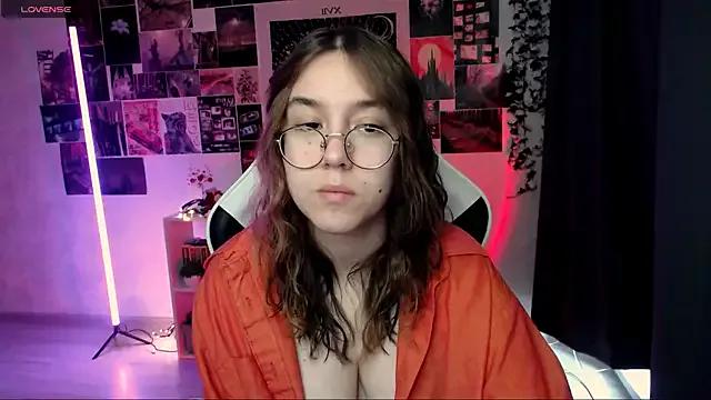 Try our streaming cams variety and talk on a personal level with our adorable girls streamers, showing off their bountiful shapes and dildos.