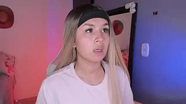Try our streaming cams variety and talk on a personal level with our adorable girls streamers, showing off their bountiful shapes and dildos.