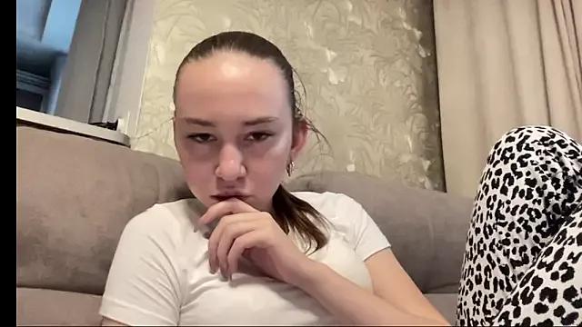 ameliashine5 from StripChat is Freechat