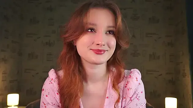 AmelieSeductress from StripChat is Freechat