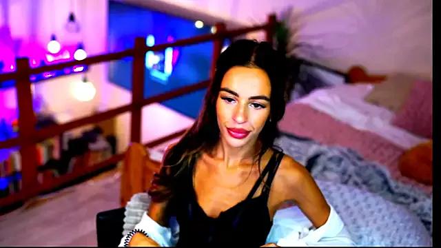 Try our streaming cams variety and talk on a personal level with our adorable girls streamers, showing off their bountiful shapes and dildos.