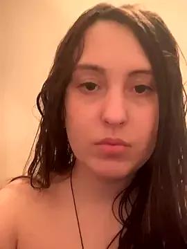 AmeliMilton from StripChat is Freechat