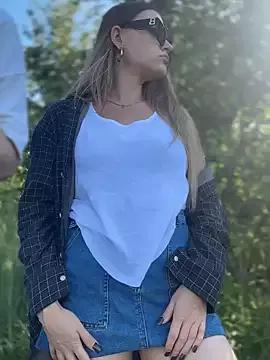 Amia_mur from StripChat