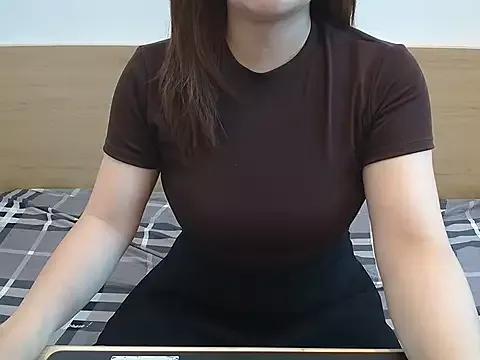 Amiee_Showhottie from StripChat is Freechat