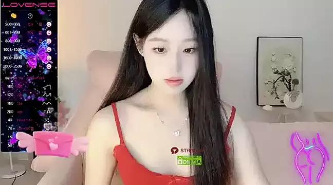 AMMyLee__ from StripChat