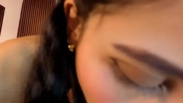 AmmyThompson__ from StripChat is Freechat