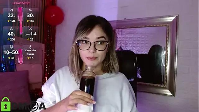 Try our streaming cams variety and talk on a personal level with our adorable girls streamers, showing off their bountiful shapes and dildos.