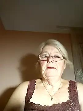 AmyLove353 from StripChat is Freechat