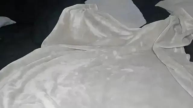 Ana-05 from StripChat