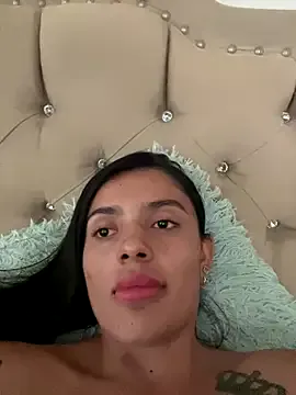 AnaaFaith_ on StripChat 