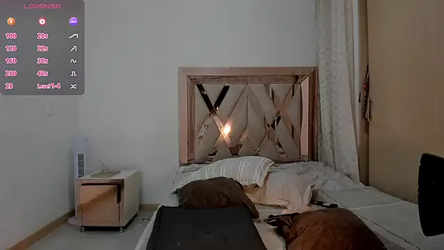 Anabel_30 from StripChat