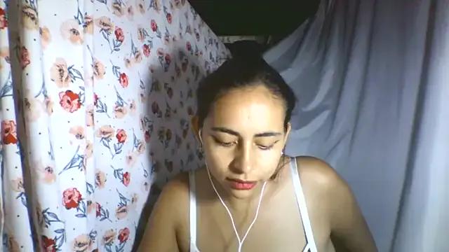 Anabelhotxx16 from StripChat