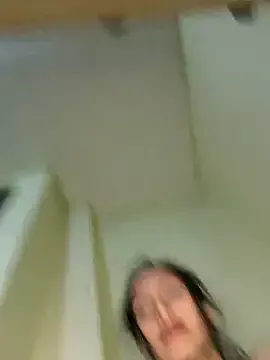 Anahi_cake on StripChat 