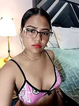 anahi_evans19 from StripChat