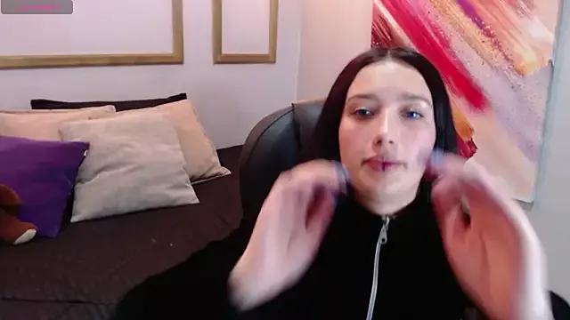 Anahigh from StripChat