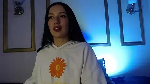 Anahigh from StripChat is Freechat