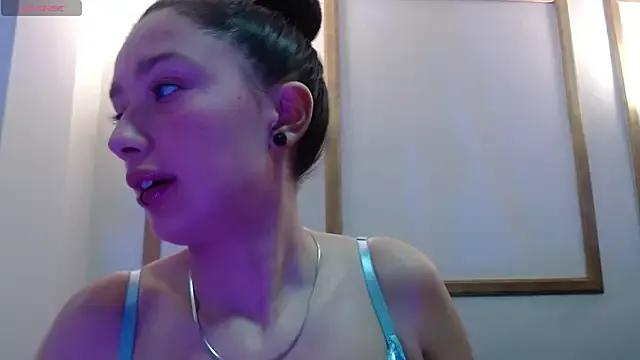 Anahigh from StripChat