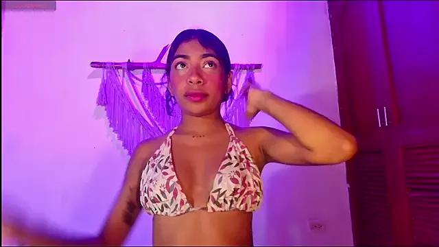 anais_tgn from StripChat