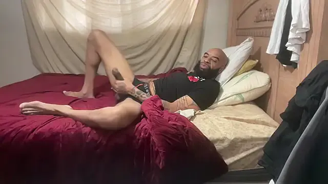 ANAKONDA_KIING on StripChat 