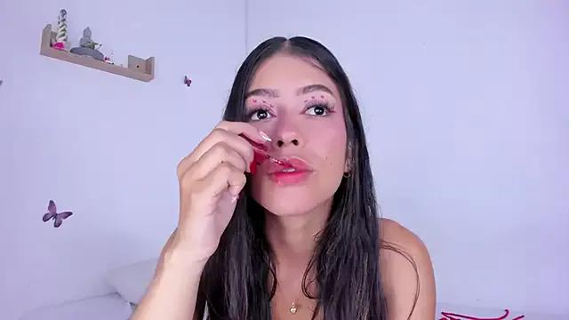 analia_collins from StripChat