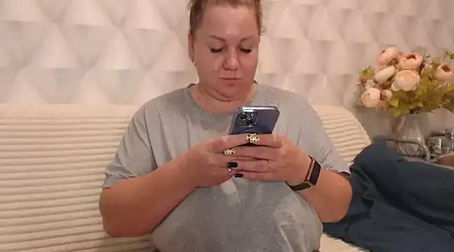 AnalQueenXXL from StripChat