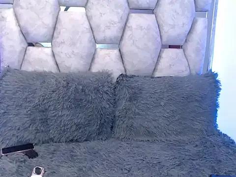 AnalyMilles from StripChat is Freechat