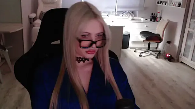 AnastasisFillatovva from StripChat is Freechat