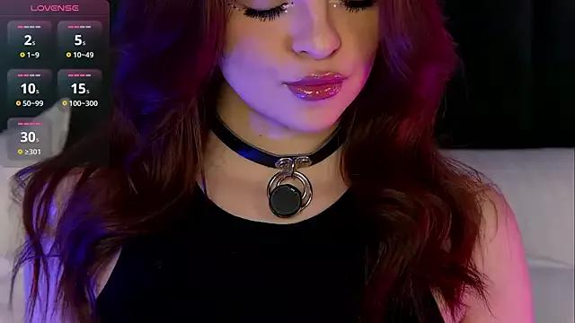 AnaWest from StripChat