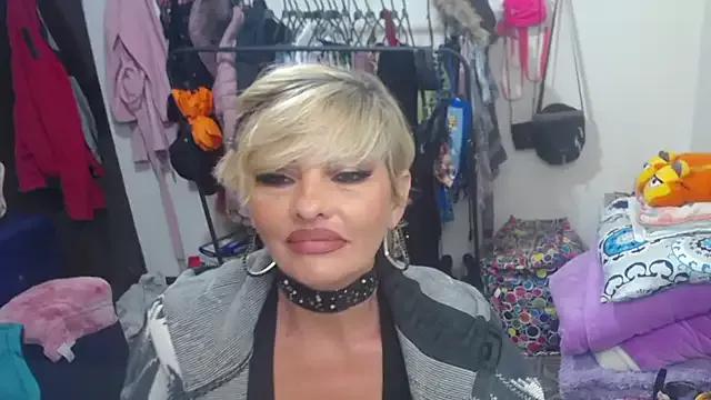 Anbar-Sexy from StripChat