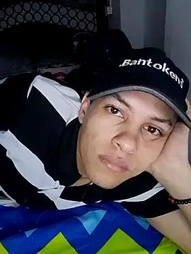 ANDERZONSTRIP from StripChat is Freechat
